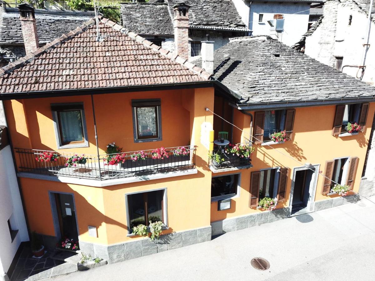B&B Osteria Morganti Someo 外观 照片