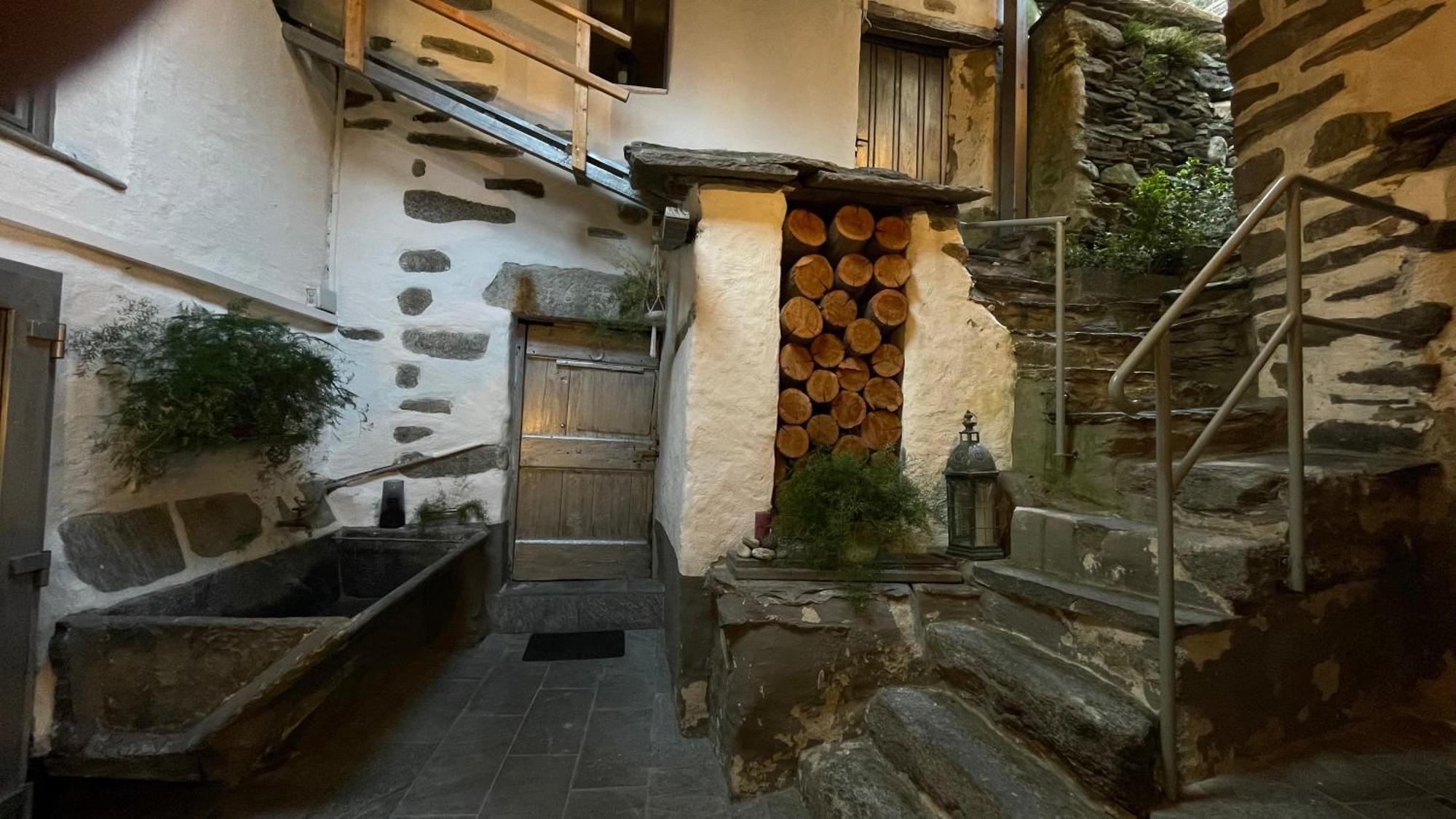B&B Osteria Morganti Someo 外观 照片